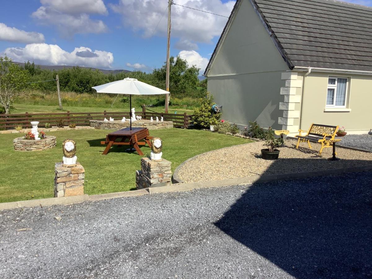 Greenway Lodge B&B Achill Sound 외부 사진