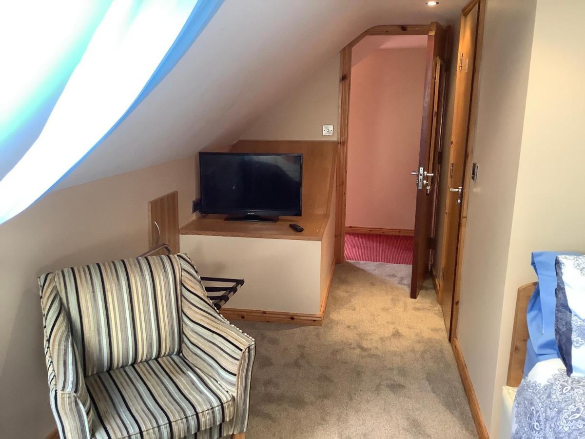 Greenway Lodge B&B Achill Sound 외부 사진